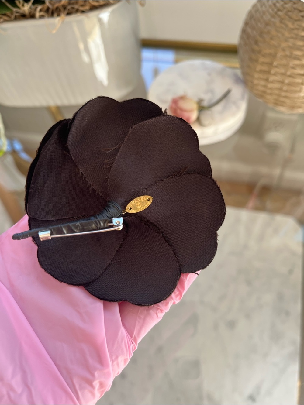 CHANEL Brown Silk Camellia Pin Brooch - Picture 4 of 5